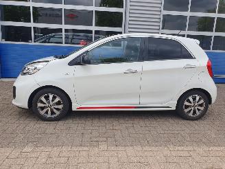 Kia Picanto 1.0 CVVT X-treme picture 2