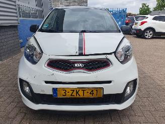 Kia Picanto 1.0 CVVT X-treme picture 7