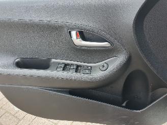 Kia Picanto 1.0 CVVT X-treme picture 16