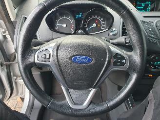 Ford EcoSport 1.0 EcoBoost Titanium picture 19