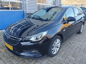 Unfallwagen Opel Astra SPORTS TOURER+ 1.6 CDTI Innovation 2017/9