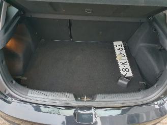 Kia Cee d 1.6 GDI Business Pack picture 28