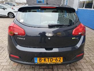 Kia Cee d 1.6 GDI Business Pack picture 4