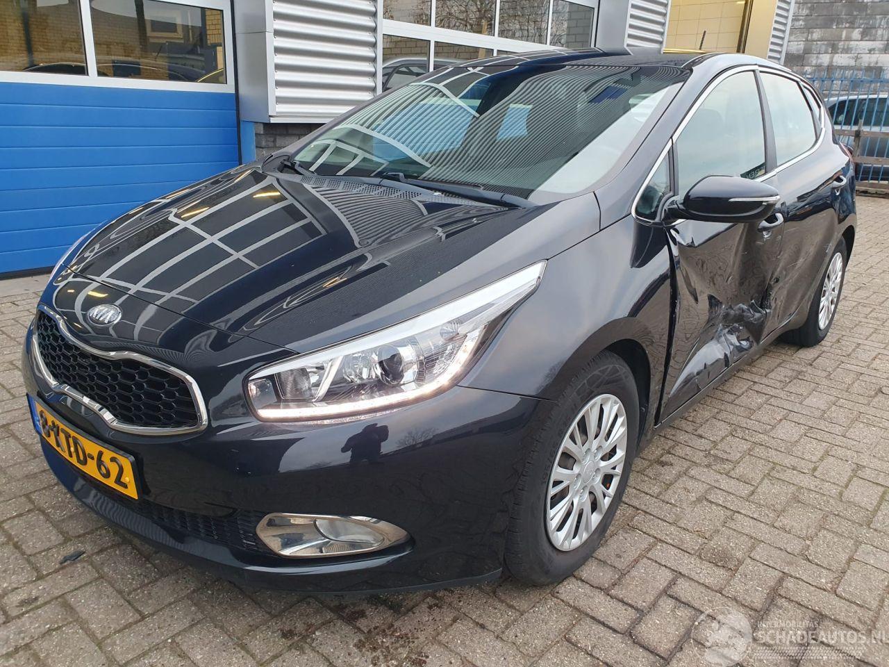 Kia Cee d 1.6 GDI Business Pack