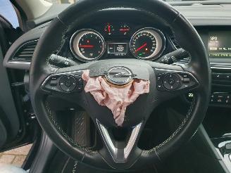 Opel Insignia GRAND SPORT 1.5 Turbo Business Executive Automaat picture 15