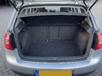 Volkswagen Golf 1.6 FSI Sportline AUTOMAAT ORIGINELE KILOMETERS picture 17