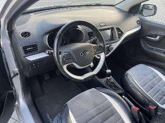Kia Picanto 1.0 CVVT DynamicLine N.A.P NL AUTO picture 9