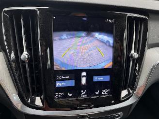 Volvo V-60 2.0 B3 Inscription automaat picture 22
