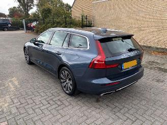 Volvo V-60 2.0 B3 Inscription automaat picture 5