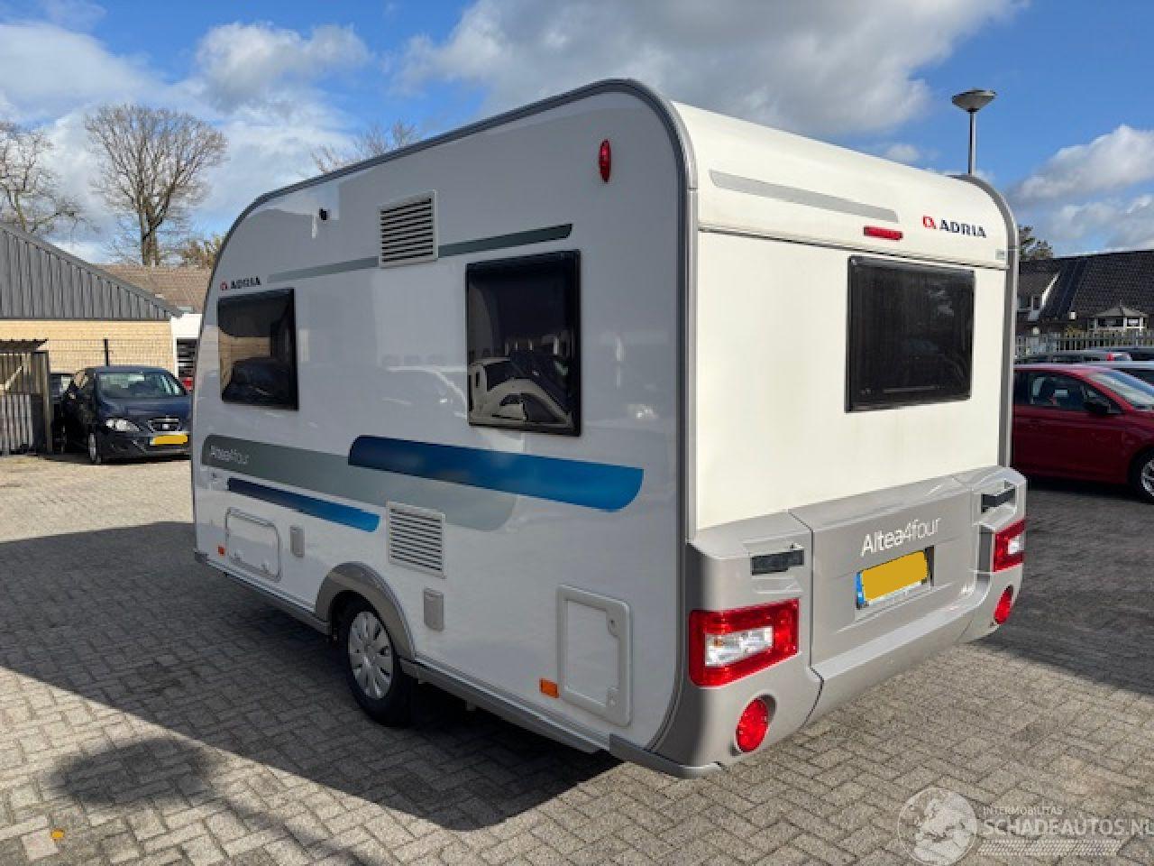 Adria  Altea 4Four 362XH  Panorama