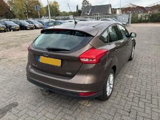 Ford Focus 1.0 Trend Edition picture 4