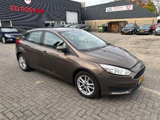 Ford Focus 1.0 Trend Edition picture 2