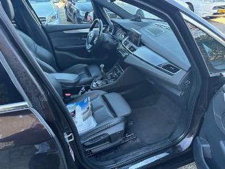 BMW 2-serie 218i 7-Pers Pano 136pk picture 12