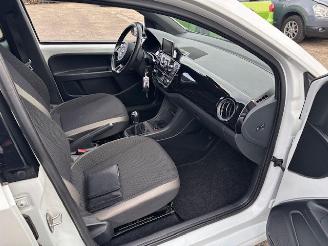 Volkswagen Up! 1.0  5-drs High Up! airco navi picture 9