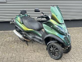 Piaggio MP3 400  picture 1
