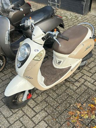 Sym  Partij 6 scooters picture 5