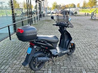 Kymco  Agility 50 picture 5