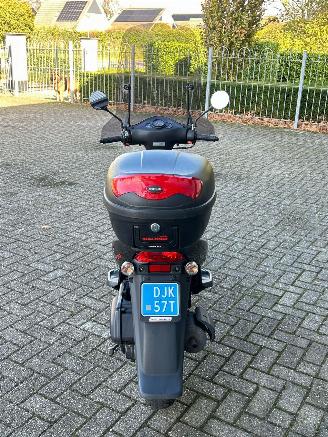 Kymco  Agility 50 picture 4