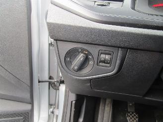 Volkswagen Polo 1.0 MPI Trendline 5drs picture 15