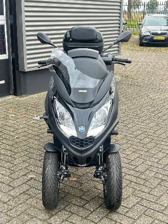 Piaggio MP3 300 HPE picture 8