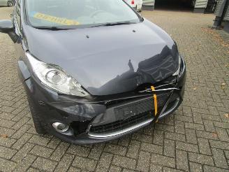 Ford Fiesta 1.25 Ghia 5drs picture 20