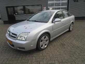 Vaurioauto  passenger cars Opel Vectra GTS 2.2-16V 2003/3