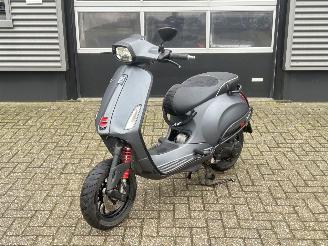 Vespa  Sprint 50 4T picture 1