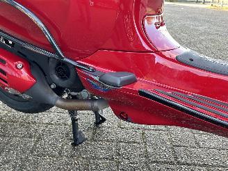 Vespa  Sprint 50 Iget picture 15