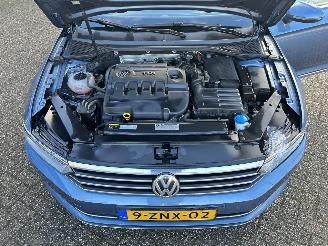 Volkswagen Passat Variant 2.0 TDI Highline picture 36
