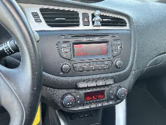 Kia Cee d 1.4 CVVT picture 21
