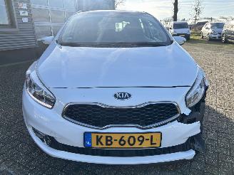 Kia Cee d 1.4 CVVT picture 27