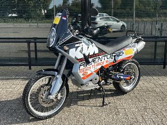 Avarii motociclete KTM 950 Adventure  2004/3