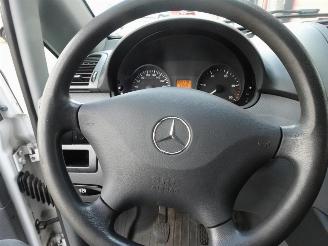 Mercedes Vito 109 CDI 320 Amigo 3 zits airco picture 25