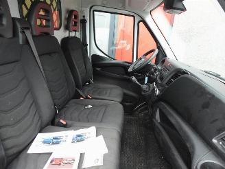 Iveco Daily 35S15V 2.3 352 H2 L 32zits airco 3500kg ahk picture 10