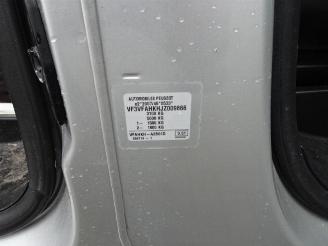 Peugeot Expert 231S 2.0 BlueHDI 120 Premium picture 29