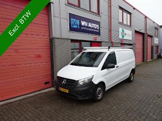 Gebrauchtwagen Van Mercedes Vito 109 CDI 165501 km airco imperiaal 2015/8