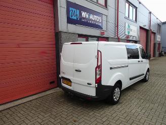 Ford Transit Custom 290 2.2 TDCI L2H1 Trend DC 6 pers airco picture 3