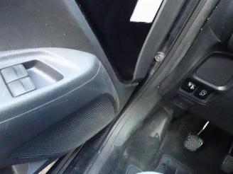 Peugeot 108 1.0 e-VTi Active airco 3500 € export prijs !!!!!!!! picture 18