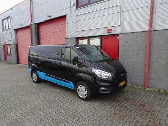 Ford Transit Custom 340 2.0 TDCI L2H1 Trend airco 3 zits navi camera picture 4