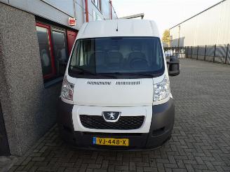 Peugeot Boxer 330 2.2 HDI L2H2 Profit+ picture 15