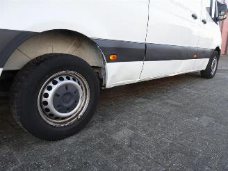 Mercedes Sprinter 314 2.2 CDI L2H2 3 zitter picture 14