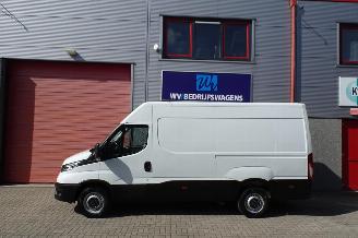 Iveco Daily 35S16V 2.3 35 2h l 3 3 zits automaat nl auto !!!!!!!! 8 traps 3500 kg trekhaak gewicht picture 5