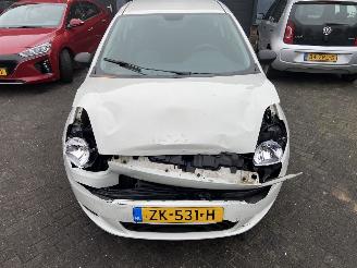 Fiat Punto 1.2 Pop  AIRCO Hatchback 3-dr. picture 14