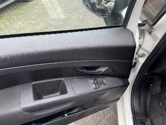 Fiat Punto 1.2 Pop  AIRCO Hatchback 3-dr. picture 23