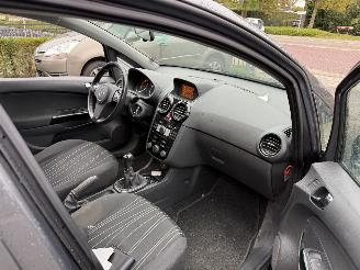 Opel Corsa 1.4-16V \'111\' Edition (Hatchback 5-dr.) picture 23