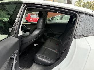 Tesla Model Y RWD 58 kWh picture 35