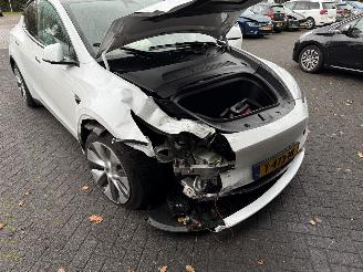 Tesla Model Y RWD 58 kWh picture 21