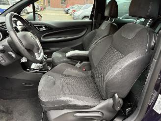 DS Automobiles DS 3 1.6 BlueHDi So Chic Hatchback 3-dr. picture 17