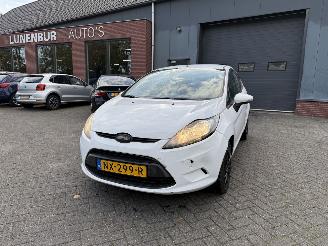 Coche accidentado Ford Fiesta 1.25 Trend (Hatchback 3-dr.) 2009/4