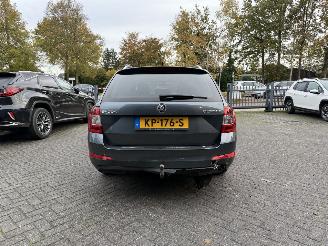 Skoda Octavia 1.6 TDI Greentech PANORAMADAK  Ambition Business picture 2